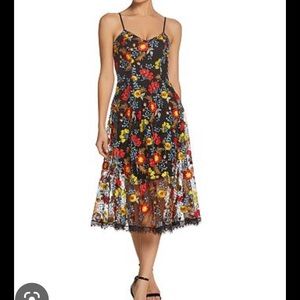 Dress the Population Uma Embroidered midi dress